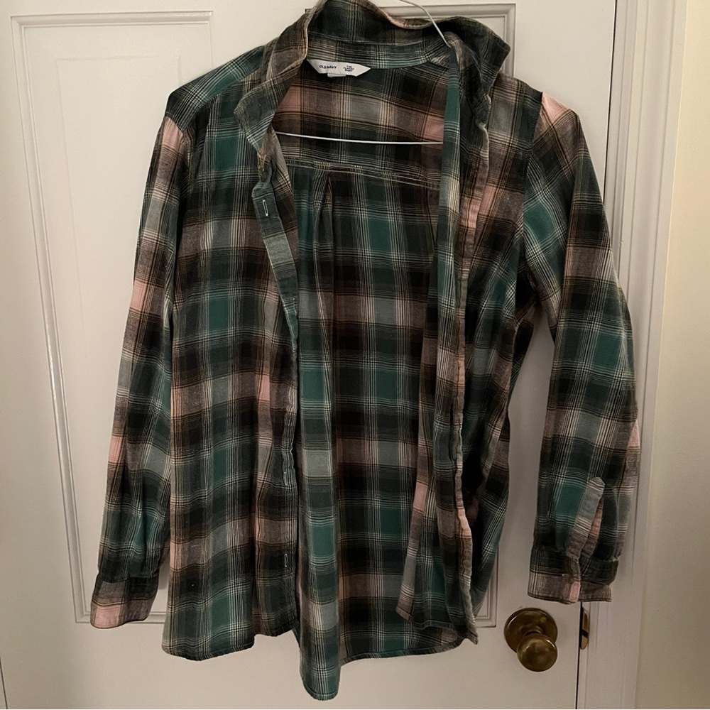 Plaid Button-Up Shirt